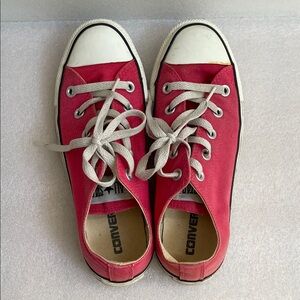 Converse hot pink Canvas Sneakers size 6 women’s